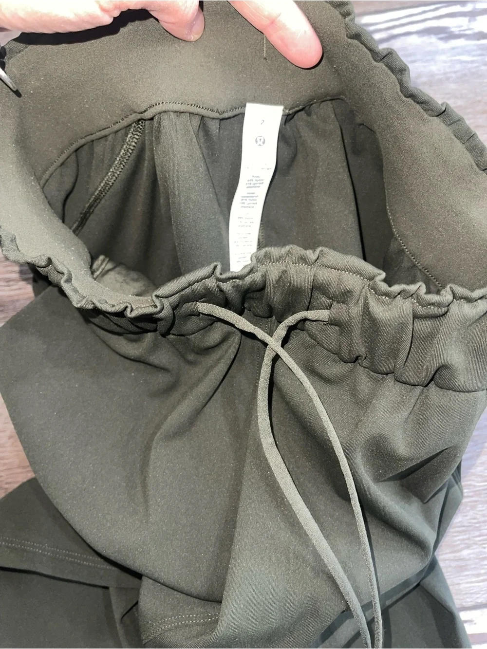 Lululemon Stretch High-Rise Jogger PantsDark Olive W5DQDS Size 2 Travel Casual